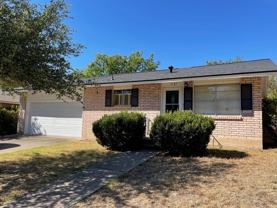 1127 Lake Dr - Photo 1 of 1
