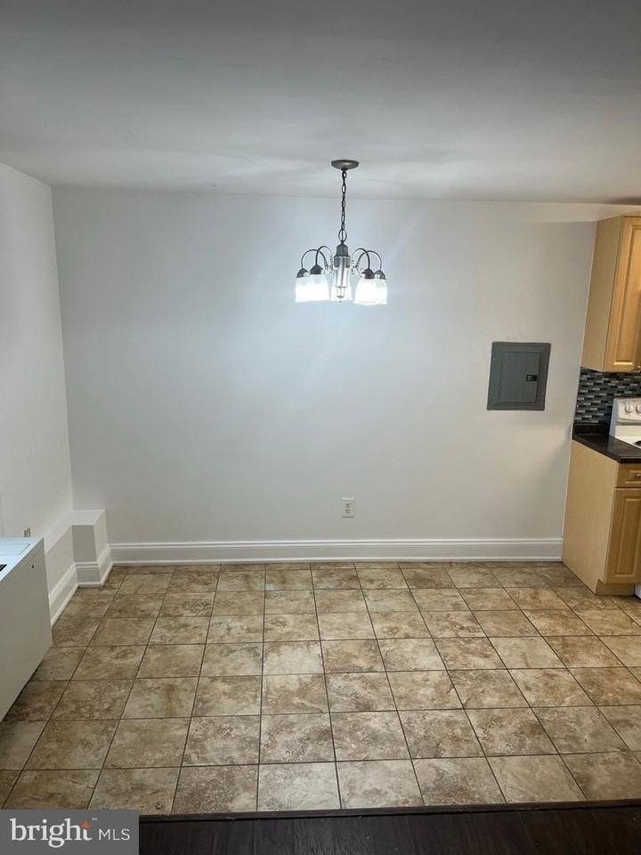 5601 Parker House Ter - Photo 5 of 19