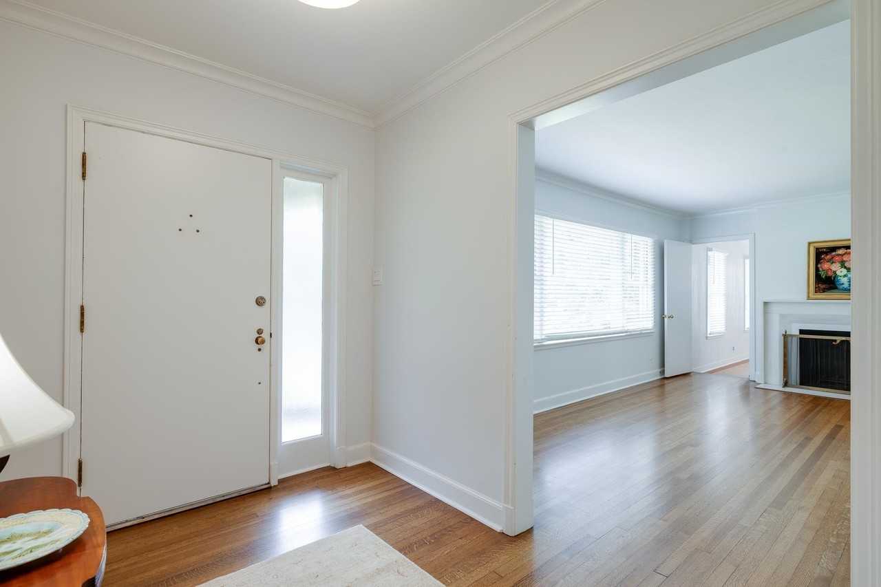 5208 Gwynne Rd - Photo 5 of 23