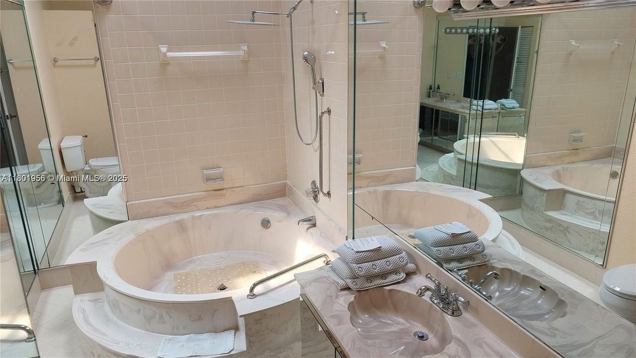 2675 Parkview Drive #2675 - Photo 7 of 9