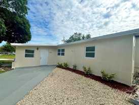 641 N 70th Ave - Photo 1 of 1