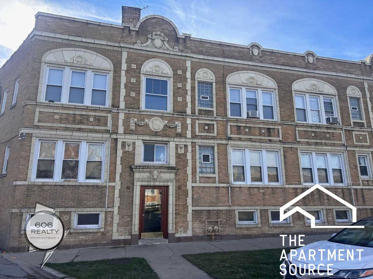 4917 W Berteau Ave #2 - Photo 7 of 8