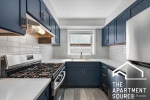 featured image of 2715 W Berwyn Ave #1