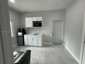 6803 Sw 158th Ave Rear - Photo 1 of 1