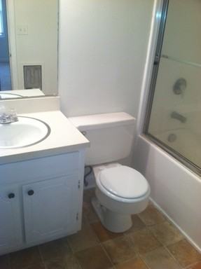 2611 Oak Ridge Rd - Photo 3 of 4