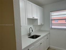 1511 Ne 8th St #11 - Photo 1 of 1
