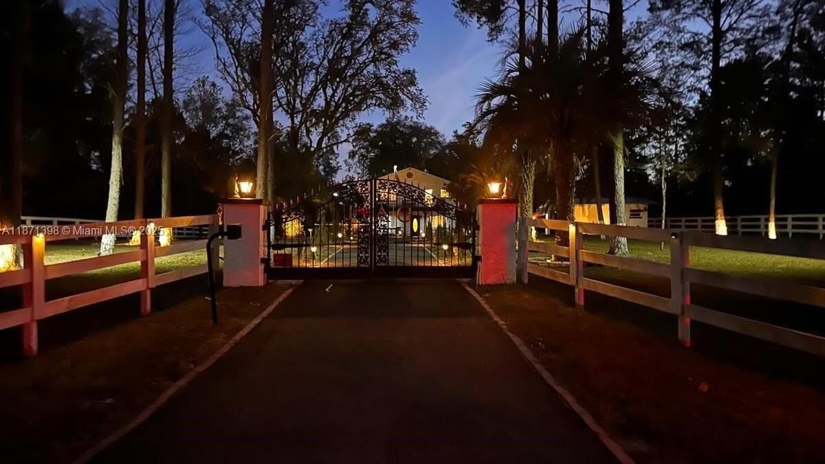 22488 Sw Nautilus Blvd #2 - Photo 7 of 7