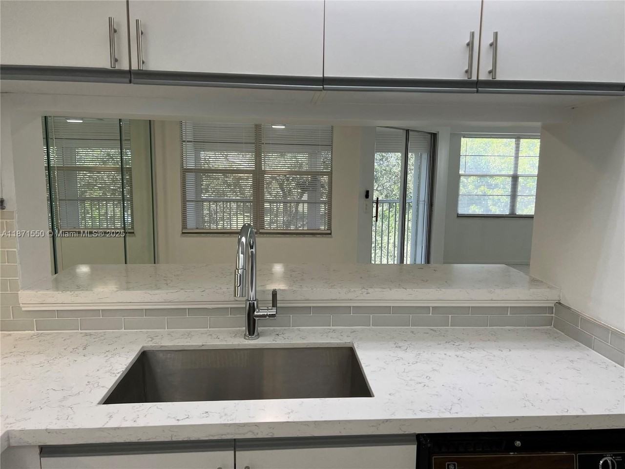 1200 Sw 125th Ave #414L - Photo 2 of 24