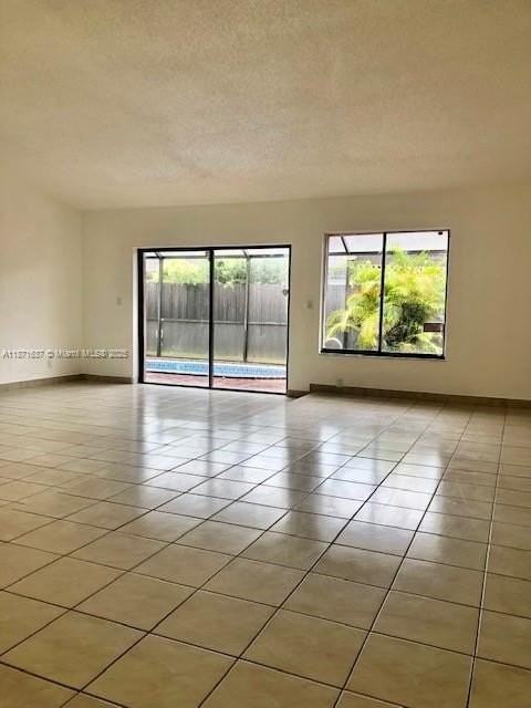 11301 Sw 132nd Ave - Photo 5 of 15