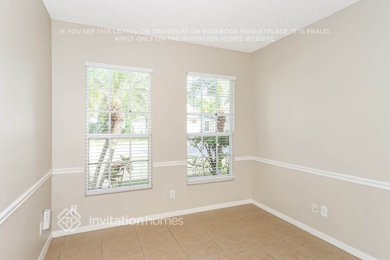 4122 Collinwood Dr - Photo 4 of 16