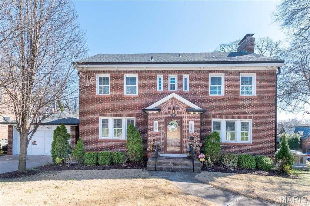 440 North Hanley Road - Photo 2 of 26