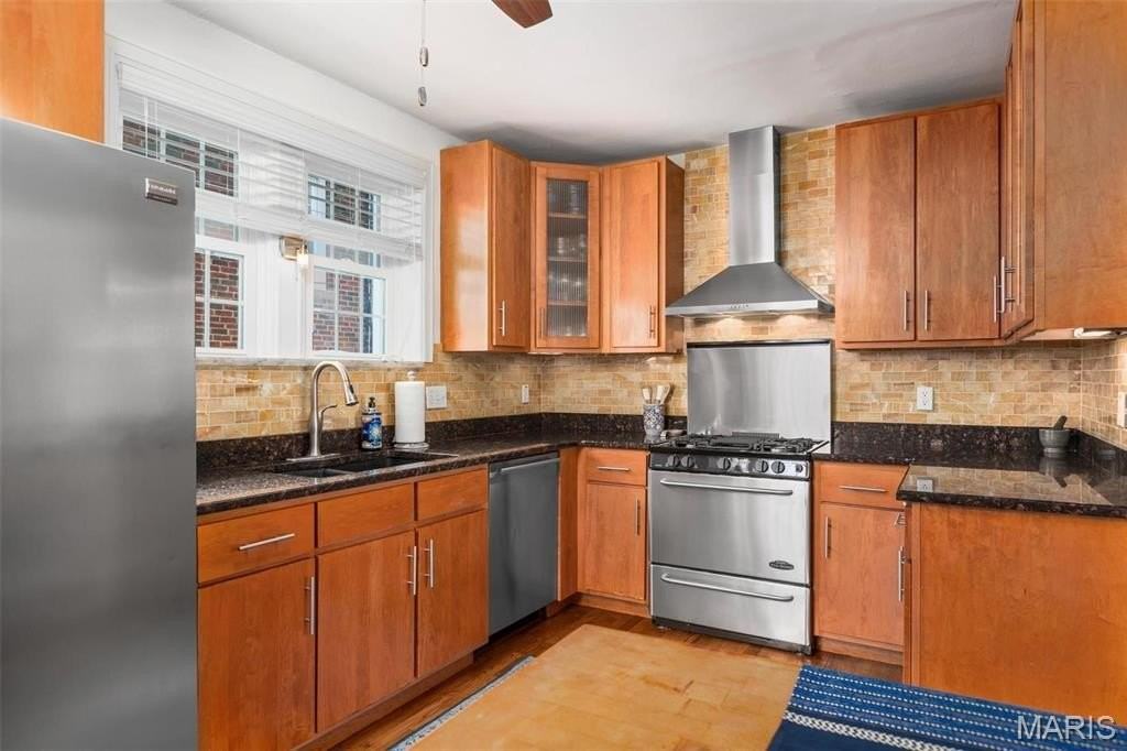 440 North Hanley Road - Photo 6 of 26