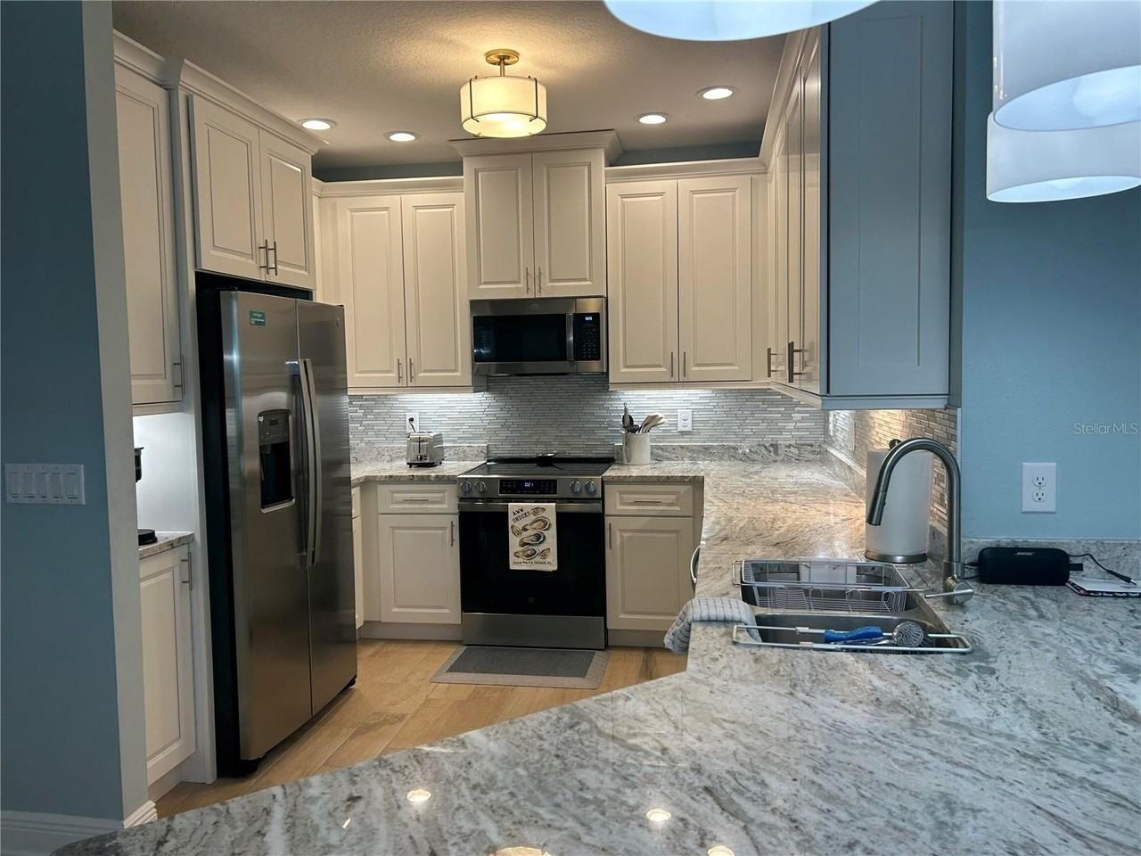 3426 79th Street Cir W #203 - Photo 5 of 30