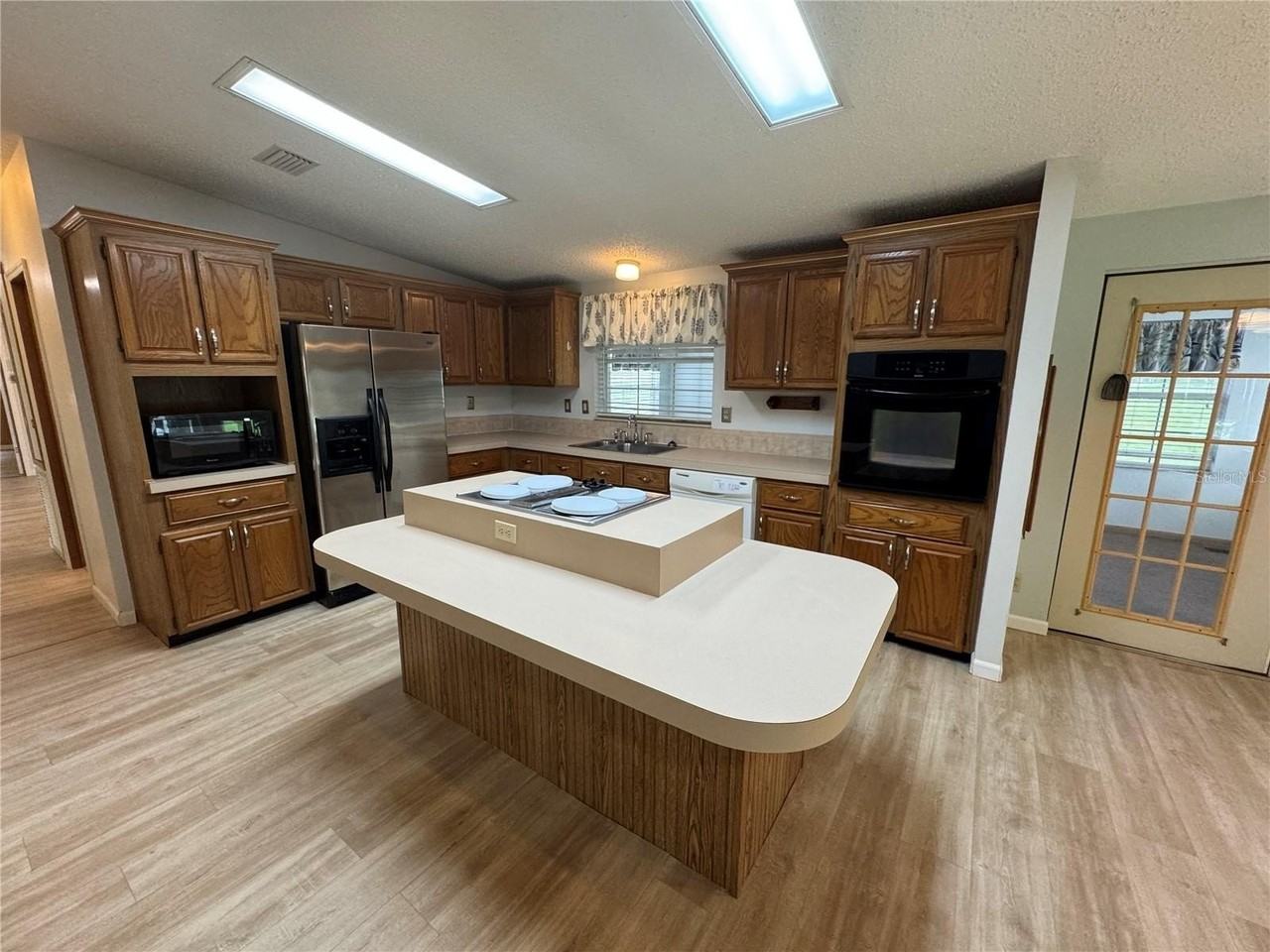 25704 Oak Aly - Photo 4 of 20