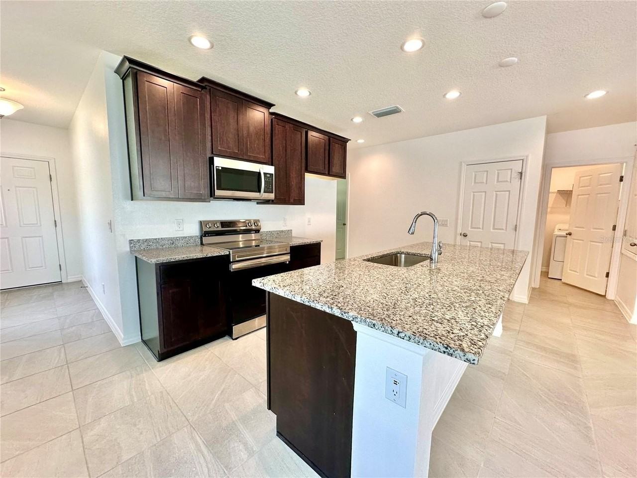 1889 Ross Hammock Ave - Photo 4 of 30