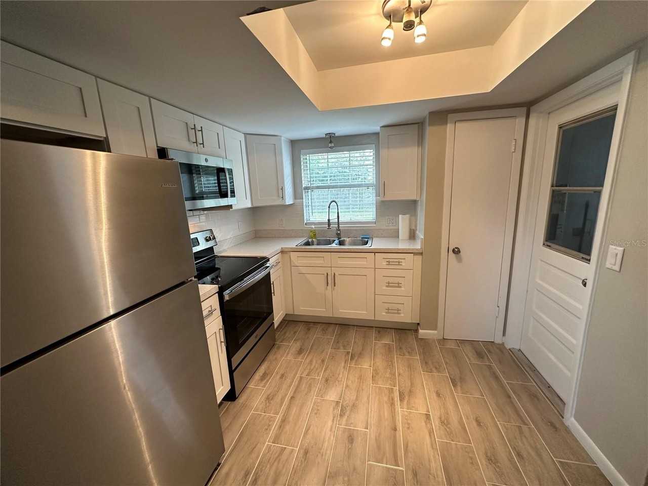 7126 Leighton Way - Photo 6 of 19