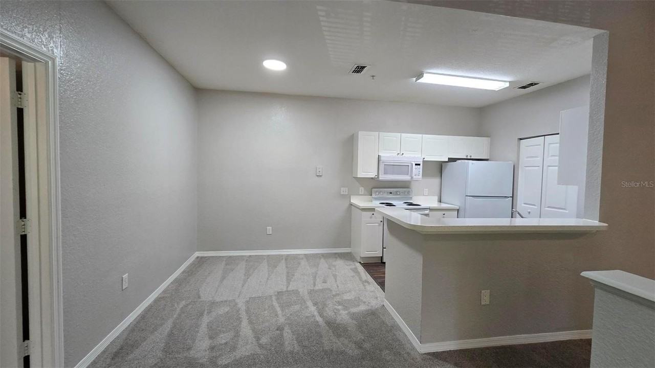845 Grand Regency Pointe #201 - Photo 6 of 32