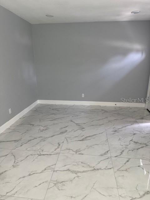 823 W Concord St - Photo 7 of 12