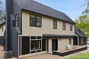 118 Old Mill River Rd - Photo 2 of 26