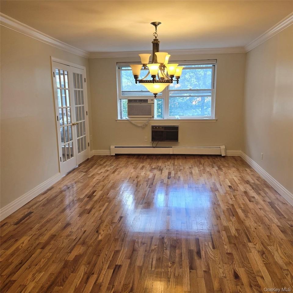 241 Kearsing Pkwy #D - Photo 4 of 16