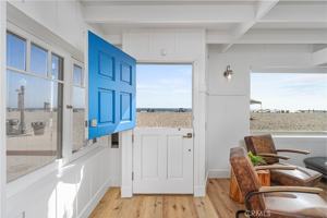 featured image of 2500 W Oceanfront