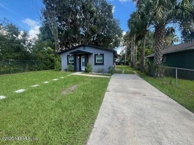 1012 Eagle St - Photo 3 of 16