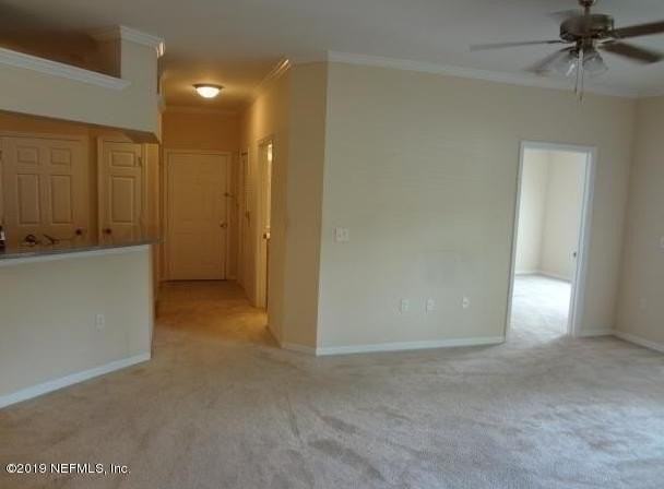 7800 Point Meadows Dr Apt 713 #713 - Photo 7 of 10