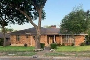 4921 Jade Dr - Photo 1 of 1