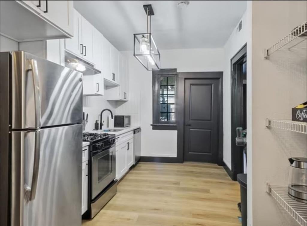 4717 Gaston Ave #19B - Photo 4 of 18