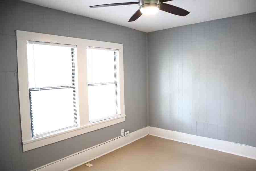 1116 N Bell Ave #1 - Photo 3 of 7