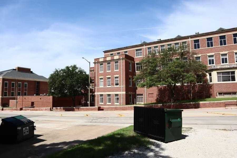 1116 N Bell Ave #1 - Photo 6 of 7