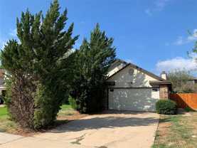942 Boxwood Dr - Photo 1 of 1