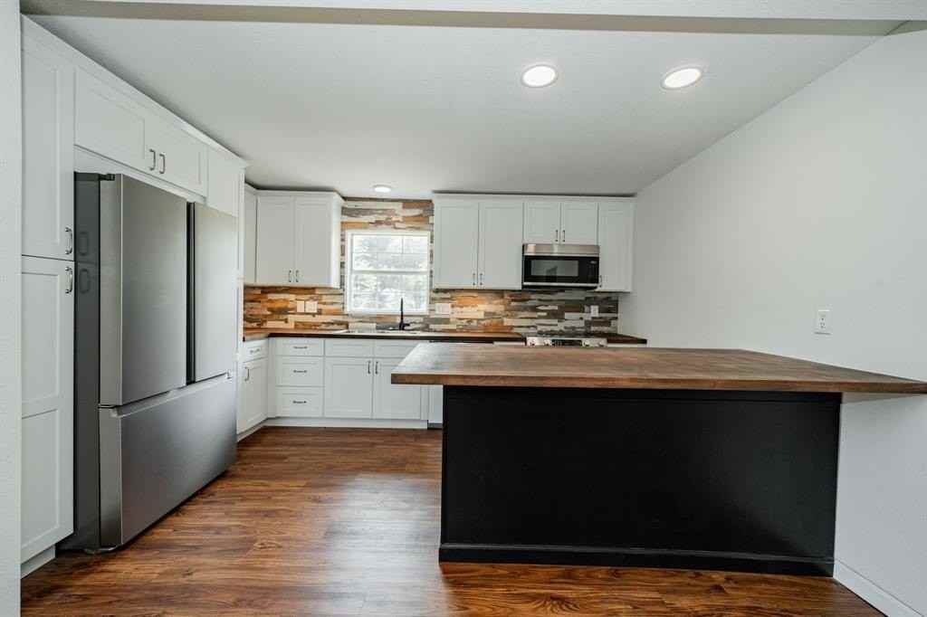 783 County Road 3250 - Photo 6 of 25