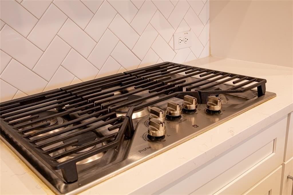 7015 Hopper Ct - Photo 6 of 28