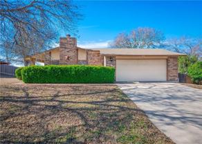1612 Beaver Trl - Photo 1 of 1