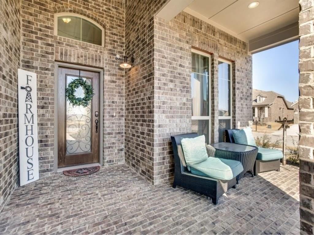 81 Oakmont Dr - Photo 3 of 28