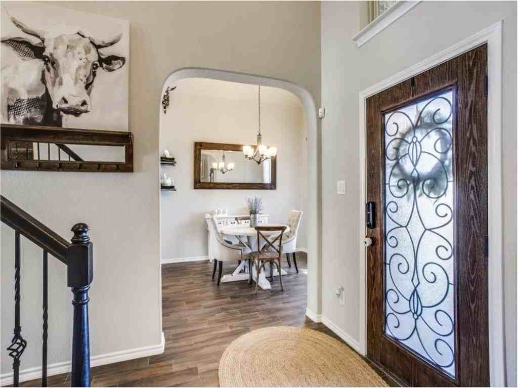 81 Oakmont Dr - Photo 5 of 28