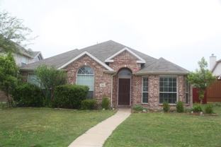 712 Monterey Dr - Photo 1 of 1