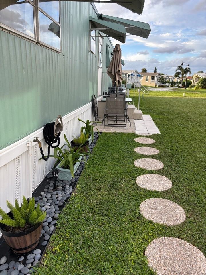 4426 73rd Pl N #611 - Photo 2 of 22