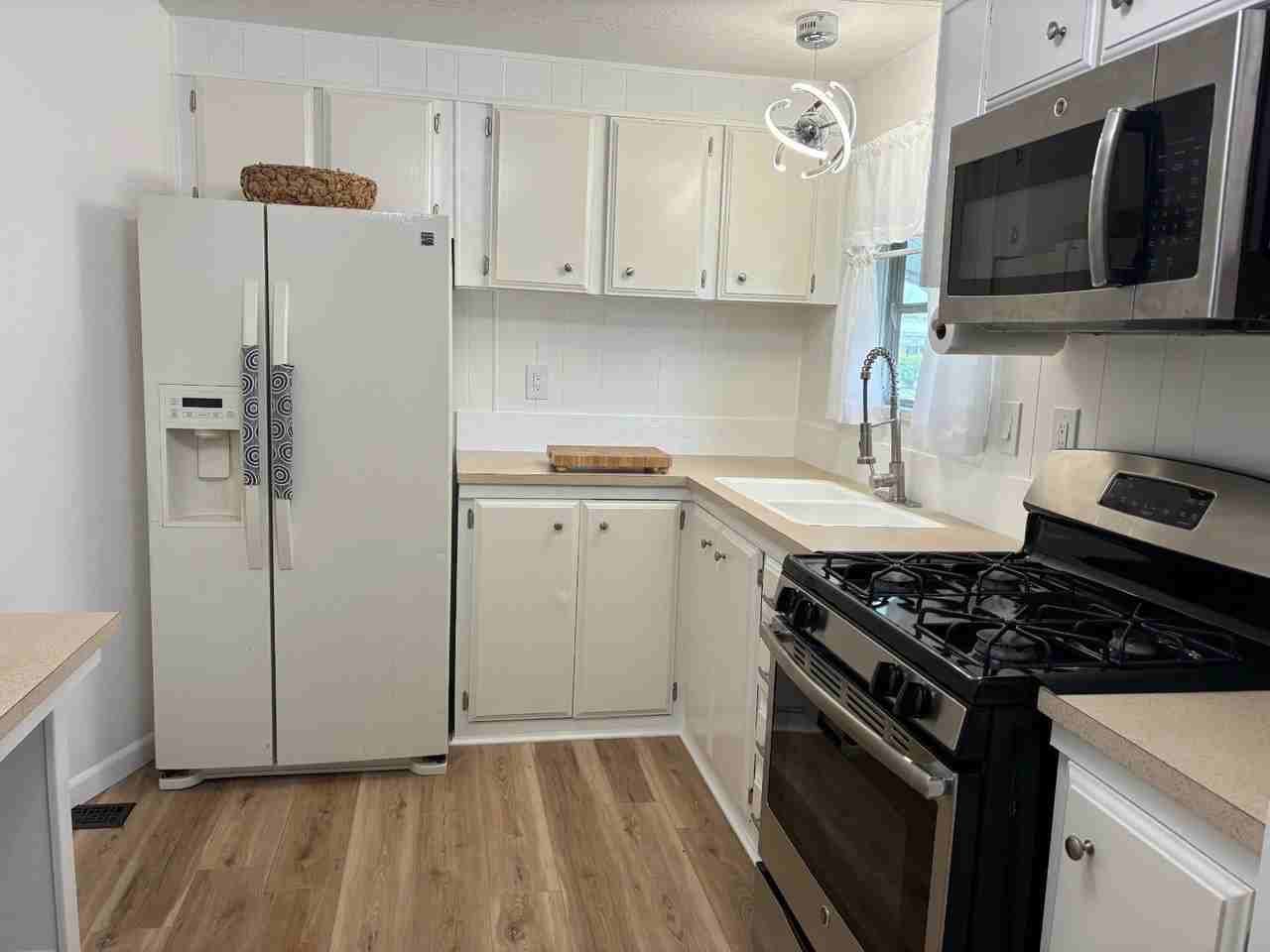 4426 73rd Pl N #611 - Photo 5 of 22