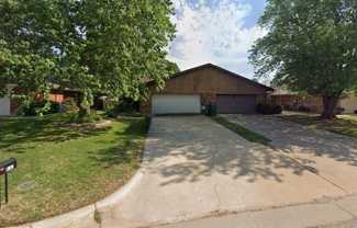 8207 Nw 78th Ter - Photo 1 of 1