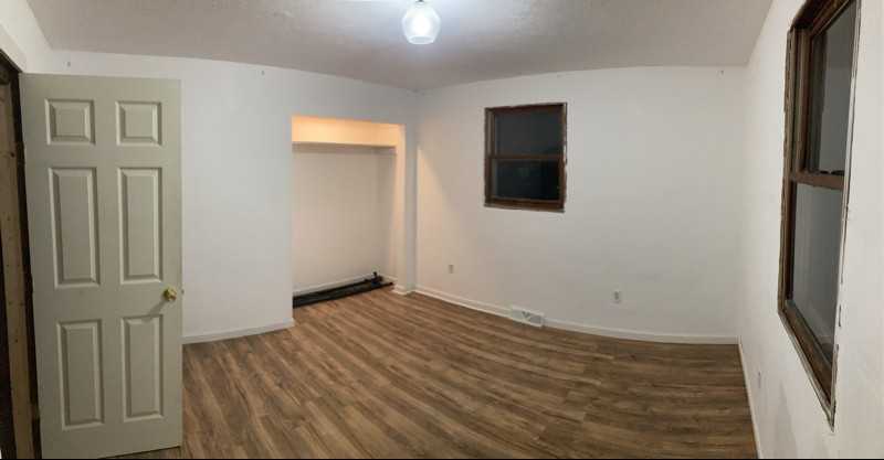 2085 Cedar St - Photo 3 of 7