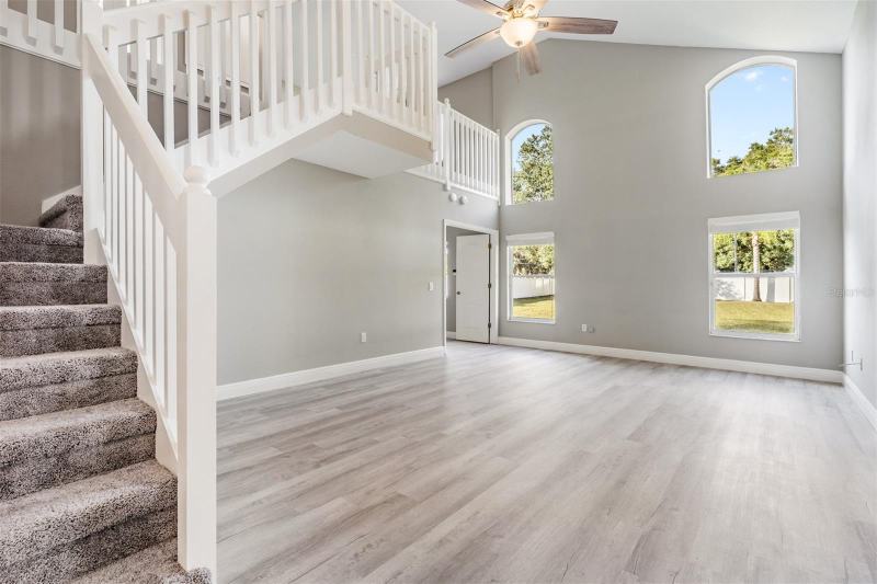 643 Somerstone Dr - Photo 2 of 13