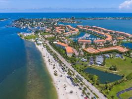 featured image of 19 Harbour Isle Dr W Unit 305 #305