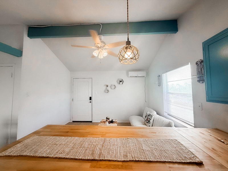 107 E Venus Ln #4 - Photo 4 of 10