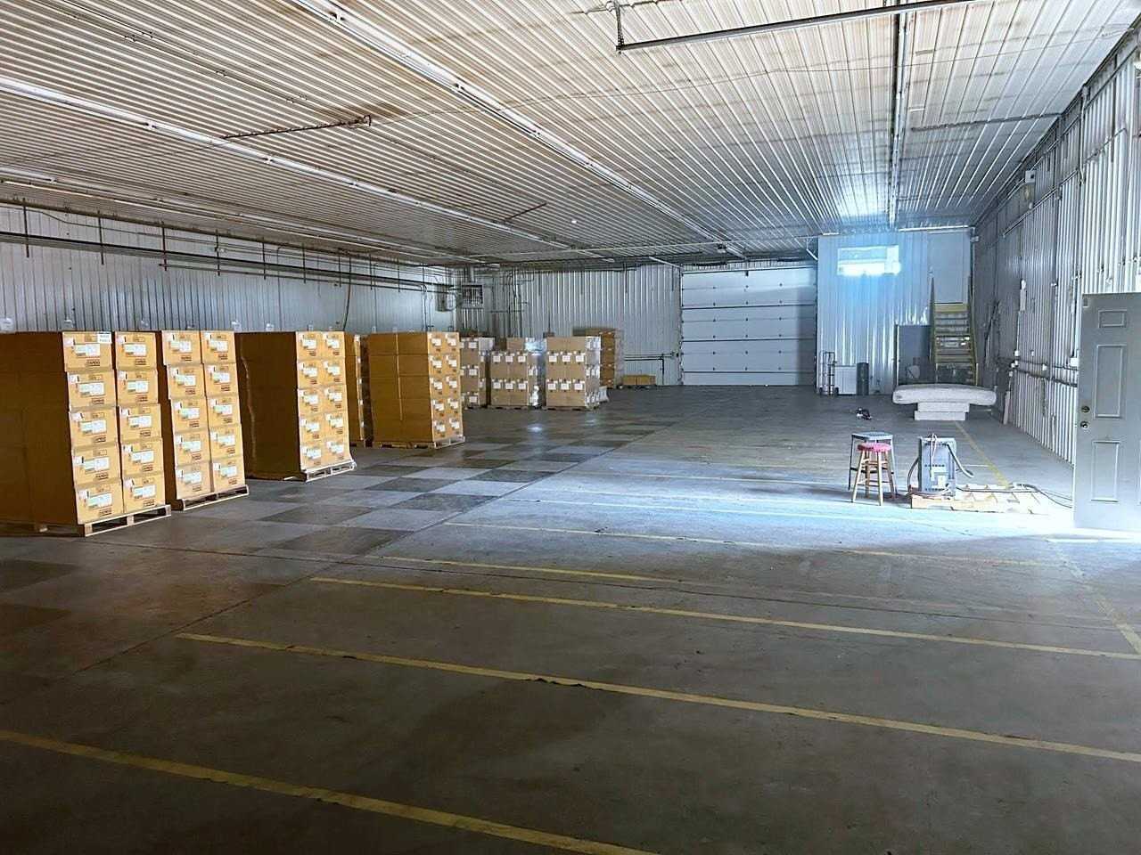 2737 Pioneer Dr - Photo 5 of 12