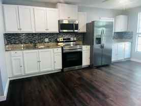 614 Barberry St #201 - Photo 1 of 1