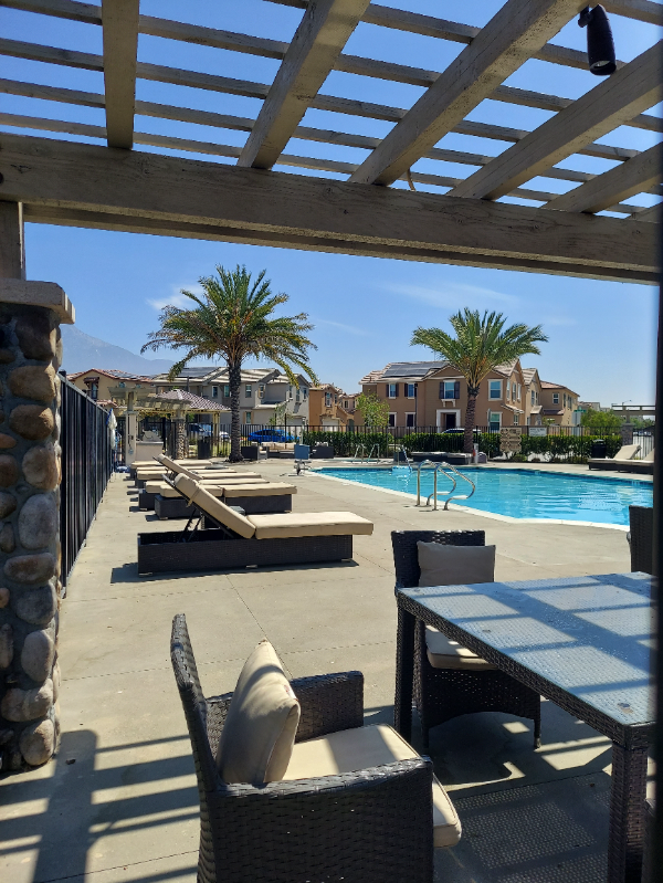 1713 Pear Tree Place - Photo 3 of 3