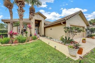 9056 Bay Harbour Cir - Photo 1 of 1