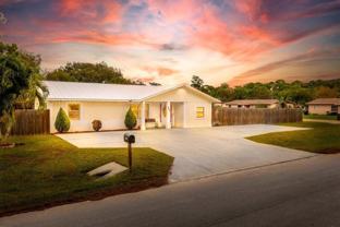 900 King Orange Dr - Photo 1 of 1